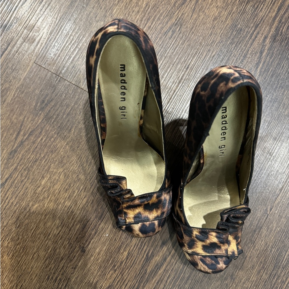 Leopard Print Heels - Picture 3 of 4